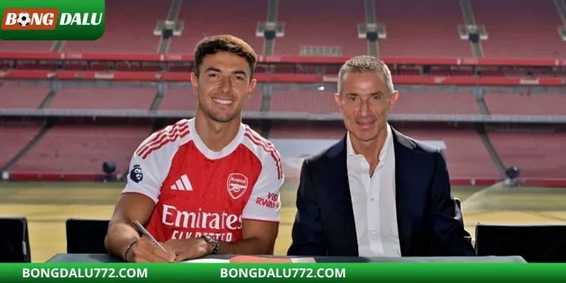 Nước đi chắn ăn của Arsenal chứng minh qua đội hình mới